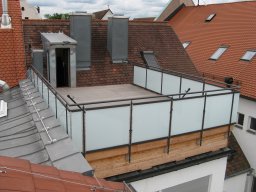 Aussengelaender Glas-012